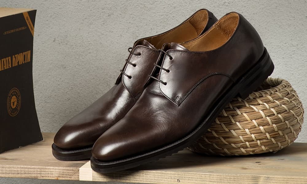 12 шикарных способов как носить коричневые ботинки в новом сезоне
